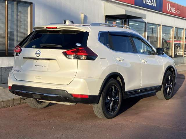 エクストレイル2.0 20Xi