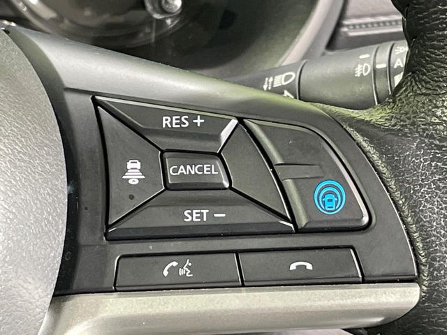 �y�v���p�C���b�g�z�������H�ł̒��������s���y��!!�a�؎��Ə��񑖍s�̃V�[���ŁA�A�N�Z���E�u���[�L�E�X�e�A�����O�������Ő��䂵�A�������^�]�̕��S���y�����Ă���܂���