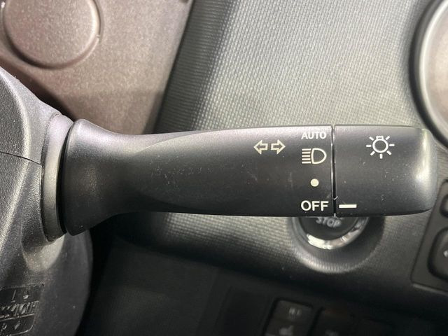 �y�I�[�g���C�g�z����̖��邳�ɉ����Ď����Ńw�b�h���C�g�̓_���E�������ł���@�\�ł�!���C�g�̕t���Y��E�����Y��Ȃǂ������Ȃ�A�J�̓���[���̑��s�����S!�g���l���ʉߎ����֗��ł��ˁ�