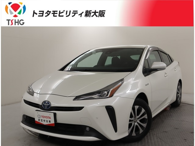 プリウス1.8 A E-Four 4WD