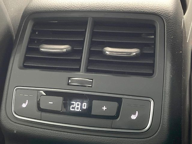 ���S�ȃV�[�g�q�[�^�[:���������ӂ�郌�U�[�V�[�g�ɁA�O�ȁE��ȂɃV�[�g�q�[�^�[�𓋍ڂ��Ă���܂��B