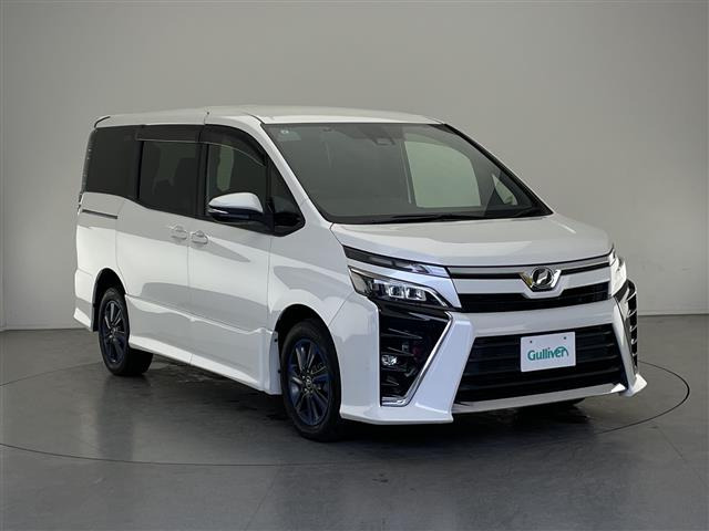 ヴォクシー2.0 ZS 4WD