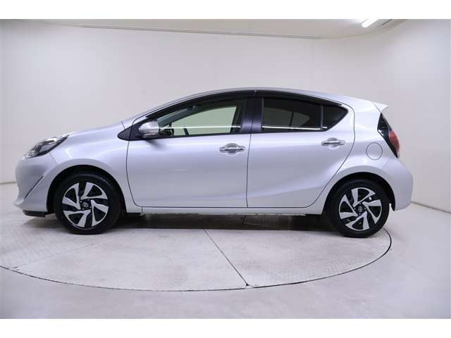 アクア1.5 S スタイルブラック