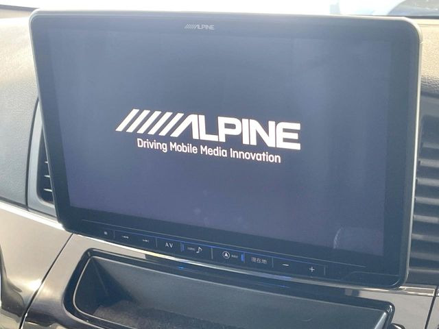 �y���ʃi�r�z�l�C�̑�^11�C���`�i�r�𑕔��B���݊��̂�����ʂ̓C���p�N�g��!�i�r���p���̃}�b�v�\���͌��₷���A�e���r��DVD�͗Տꊴ���A�b�v!�����̃h���C�u���O�b�Ɗy�����Ȃ�܂���