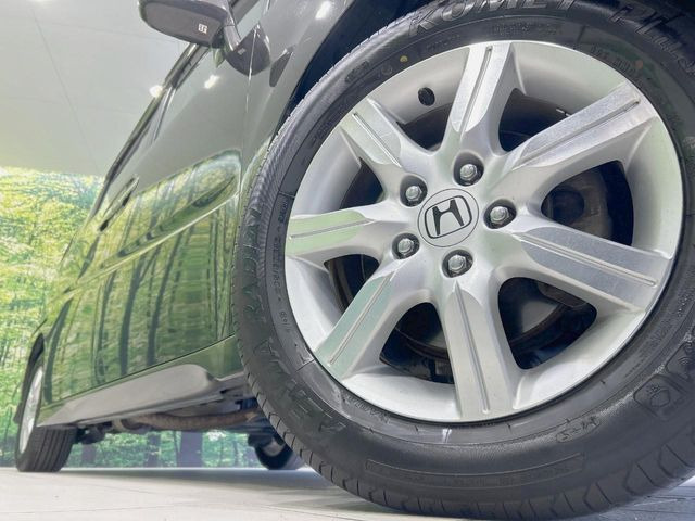 �y����16�C���`�A���~�z�C�[���z�O�ςɃ}�b�`���������A���~�z�C�[���𑕒����Ă���܂��B�e��ЊO�A���~�z�C�[����A�X�^�b�h���X�^�C�����戵�����Ă���܂��B���񂲑��k����������