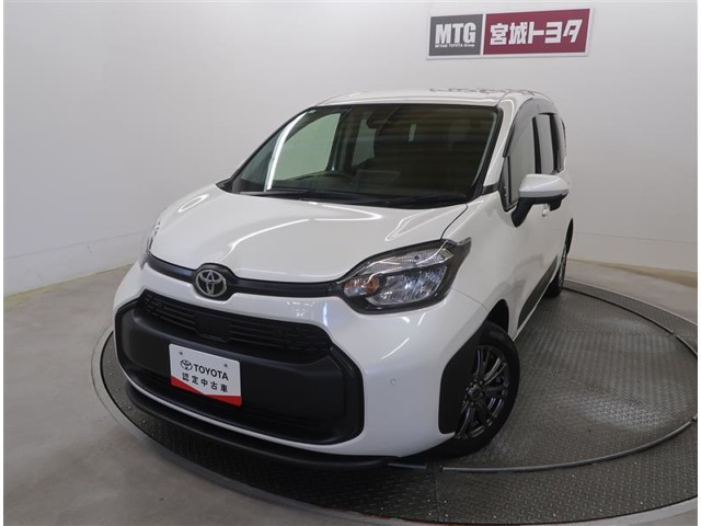 シエンタハイブリッド 1.5 X ウェルキャブ車いす仕様TypeIIIショートスロープ助手席側2nd Seat