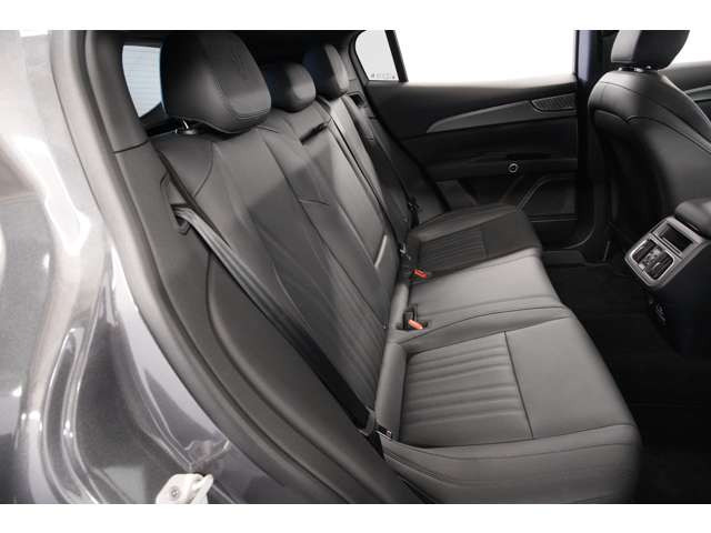 �y�����ԕی��z�����C������̑㗝�X�ł��B���q�l�A���Ԃ̖�����ɔ����S���X�^�b�t������Ă����Ă��������܂��B�l�b�g�ی��ł͑Ή��ł��Ȃ������i�т̎ԗ��ی������ē��\�ł��B