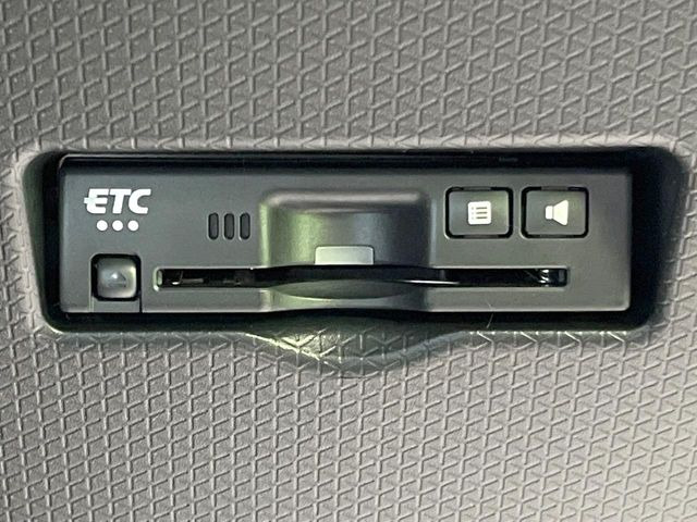 【ETC】高速道路の料金所をストレスなく通過!話題のスポットやサービスエリアに多い「スマートIC」利用時は必須のアイテムです。当店でセットアップを実施、ご納車当日からすぐにご利用いただけます!