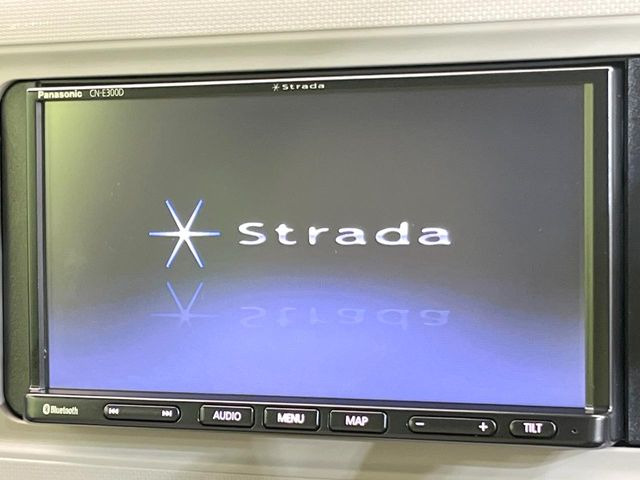 �y�i�r�Q�[�V�����z�g���₷���i�r�ŖړI�n�܂ł�������ē����Ă���܂��B�e��I�[�f�B�I�Đ��@�\���[�����Ă���A���Ԃ̉^�]������Ɋy�����Ȃ�܂�!!