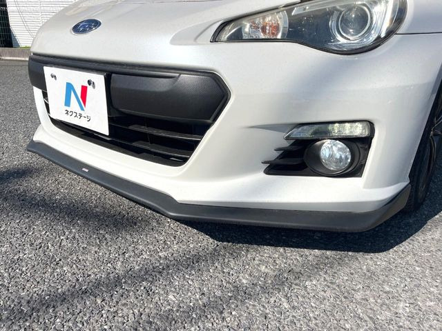 �ySTI�t�����g�G�A���z