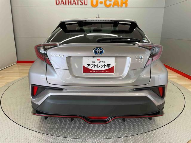 C-HRハイブリッド 1.8 S LED エディション