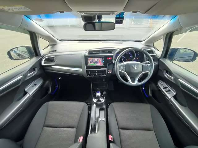 フィット1.5 ハイブリッド Fパッケージ コンフォートエディション