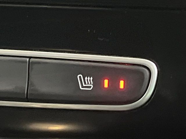 ���t�����g�V�[�g�q�[�e�B���O:�^�]�ȁE����ȋ��ɎO�i�K�Œ��߂��\�ȃV�[�g�q�[�^�[�𑕔����Ă���܂��B�G�߂��킸���K�ɂ��g�p���������܂��B