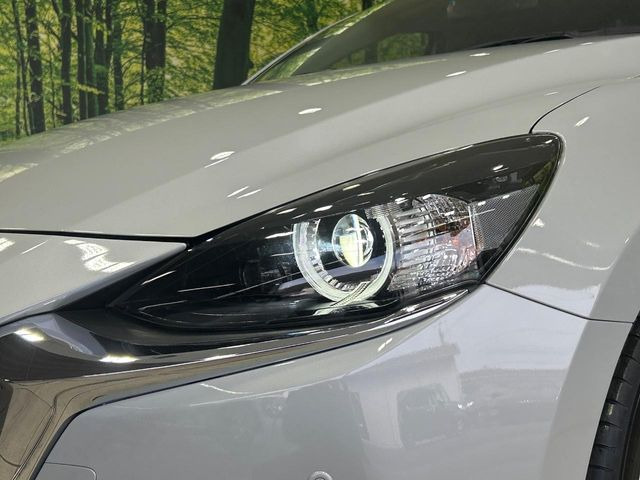 �yLED�w�b�h���C�g�z���V����ԑ��s�����ǍD�Ȏ��E���m�ۂ����S���ĉ^�]�ł��鍂�P�xLED�w�b�h���C�g�𑕔�!�_�����x�������A����d�͂��}�����Ă��܂��B