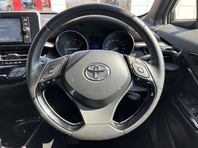 C-HRハイブリッド 1.8 G