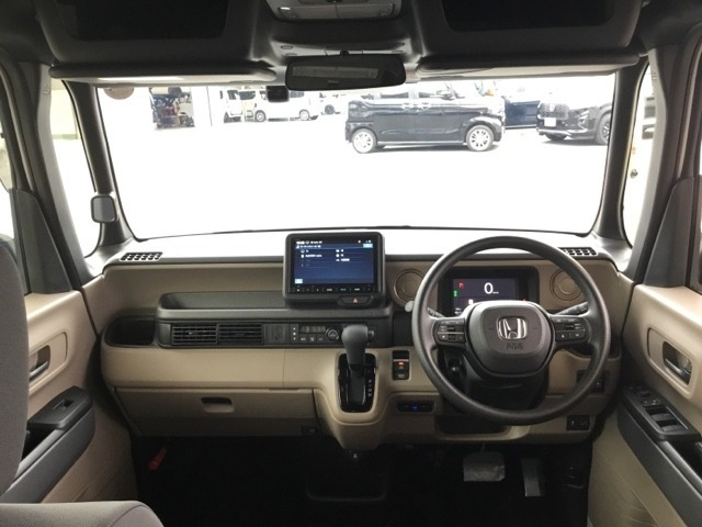 N-BOXジョイ モノトーン