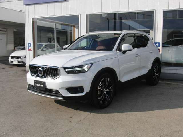 XC40T5 AWD インスクリプション 4WD