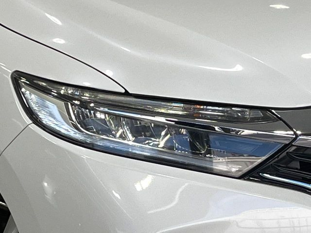 �yLED�w�b�h���C�g�z���V����ԑ��s�����ǍD�Ȏ��E���m�ۂ����S���ĉ^�]�ł��鍂�P�xLED�w�b�h���C�g�𑕔�!�_�����x�������A����d�͂��}�����Ă��܂��B