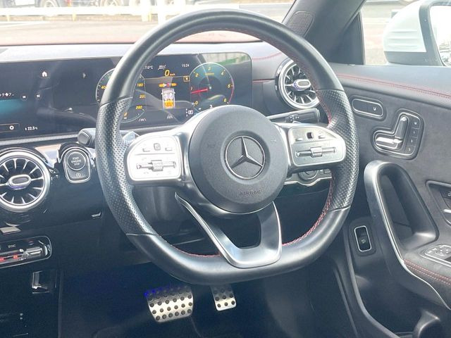 ���n���h�����̃X�������Ȃ��A���ꂢ�ȏ�Ԃ��ێ����Ă���܂��B�e�X�C�b�`���̓�����m�F�ς݂ł��B