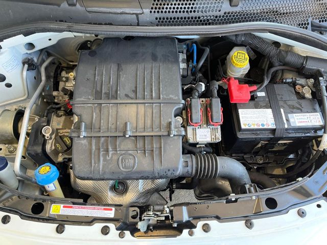 �����X�ł́A�e���[�J�[�̐�p�f�f�e�X�^�[�𓱓��B���Ǝ��i�����e�N�j�J���X�^�b�t���풓���Ă���܂��̂ŁA������̍ۂɂ����S���Ă����p���������܂��B