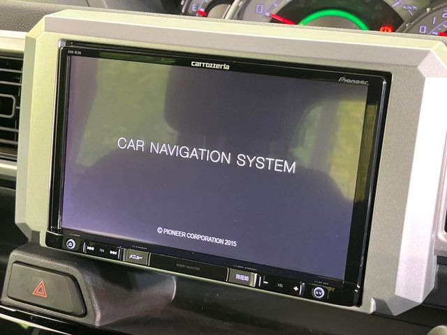 �y8�^�i�r�Q�[�V�����z�g���₷���i�r�ŖړI�n�܂ł�������ē����Ă���܂��B�e��I�[�f�B�I�Đ��@�\���[�����Ă���A���Ԃ̉^�]������Ɋy�����Ȃ�܂�!!