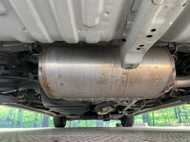 ����肪���ꂢ�Ȃ����ɁA�h�K���H�̎{�H���I�X�X���B�~��n��͂������A���ݕ��ɂ��Z���̕���A��Ń}�����E�E�B���^�[�X�|�[�c���������ɂ��D�]���������Ă���܂��B