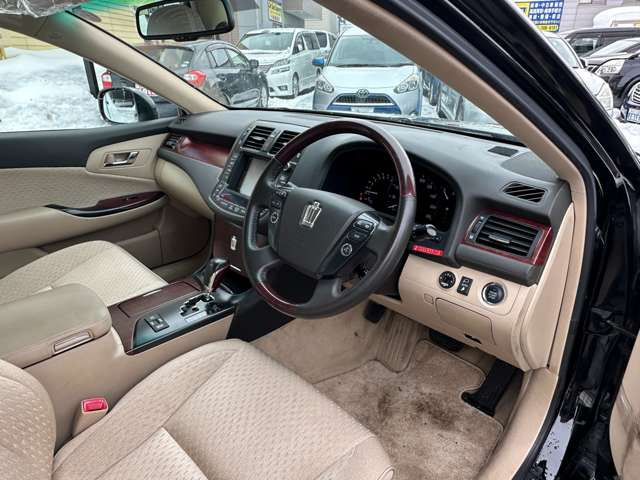 �i�r�������A�[���������y�E�f���������y���݂��������B