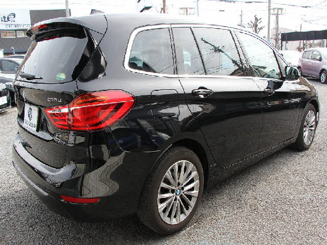 2シリーズグランツアラー218d