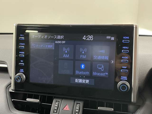 純正ナビ、社外ナビなども取り付け可能です!大きなサイズのナビを付けたい方はお気軽にお尋ねください!!