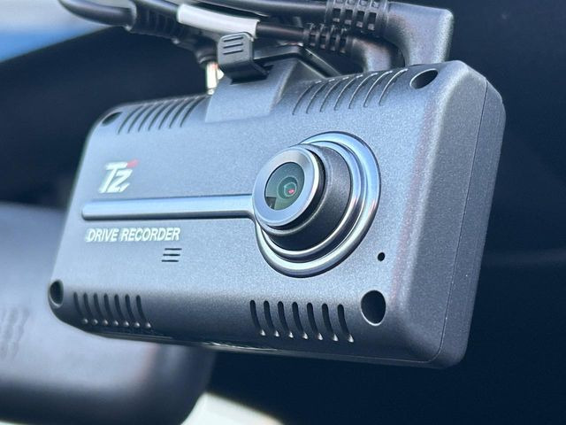 �y�h���C�u���R�[�_�[�z�h���C�u���R�[�_�[����!���s���͂������A������^�]�⎖�̂ɑ��������ہA�f���ŋL�^���A����̃��X�N�ɔ����܂��B���L�^�pSD�J�[�h�͂��q�l�����g�ł��������������K�v������܂��B