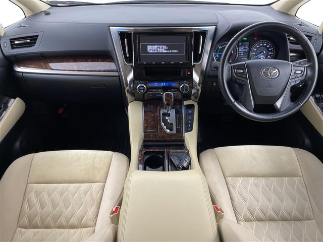 アルファードハイブリッド