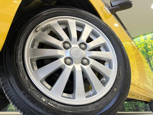 �y����14�C���`�A���~�z�C�[���z�O�ςɃ}�b�`���������A���~�z�C�[���𑕒����Ă���܂��B�e��ЊO�A���~�z�C�[����A�X�^�b�h���X�^�C�����戵�����Ă���܂��B���񂲑��k����������