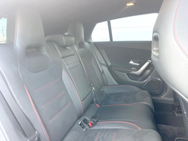 ���㕔���Ȃ��C�ɂȂ�悤�ȃL�Y�E�����ւ��蓙�A�傫�ȃ_���[�W�͂Ȃ��A�ǍD�ȏ�Ԃł��B