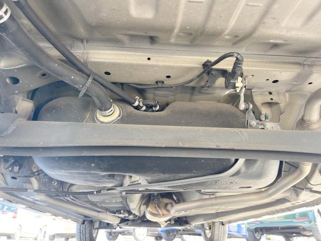 ����肪���ꂢ�Ȃ����ɁA�h�K���H�̎{�H���I�X�X���B�~��n��͂������A���ݕ��ɂ��Z���̕���A��Ń}�����E�E�B���^�[�X�|�[�c���������ɂ��D�]���������Ă���܂��B