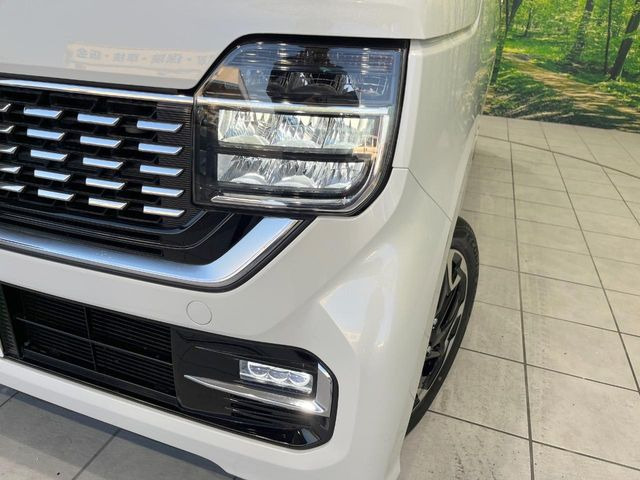 �yLED�w�b�h���C�g�z���V����ԑ��s�����ǍD�Ȏ��E���m�ۂ����S���ĉ^�]�ł��鍂�P�xLED�w�b�h���C�g�𑕔�!�_�����x�������A����d�͂��}�����Ă��܂��B