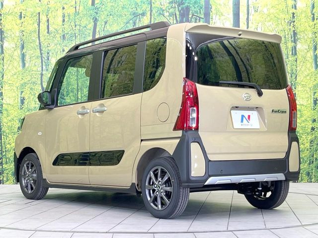 ☆全国のネクステージからお取り寄せが可能※!遠方の店舗に展示してあるクルマが気になる場合も、最寄りの店舗でご覧いただくことが可能です!是非私たちに要望をお聞かせください!※別途費用