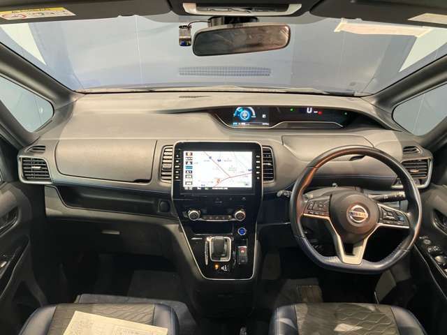 セレナ1.2 e-POWER AUTECH