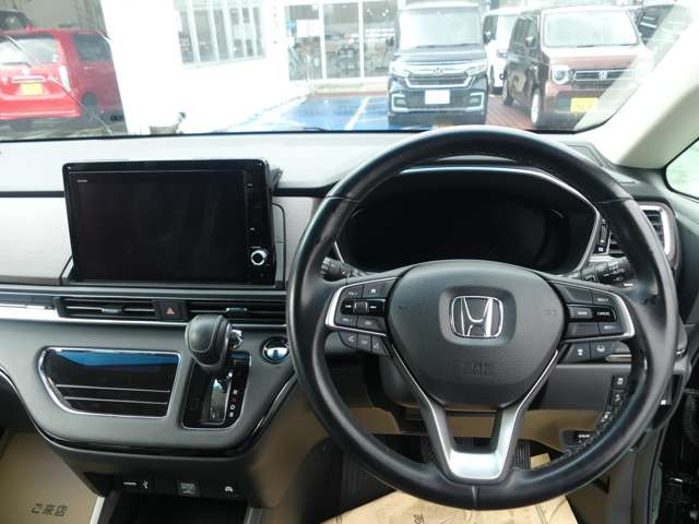 オデッセイ2.0 e:HEV アブソルート EX