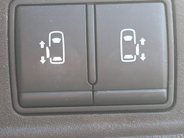 �y�n���Y�t���[�@�\�t�������p���[�X���C�h�h�A�z�X���C�h�h�A�̉��ɑ�������Ă��������ƁA�����I�ɃX���C�h�h�A���J���܂�!�ו��ŗ��肪�ӂ���������Ԃł��A�h�A�̊J���ł��ĂƂ��Ă��֗�!