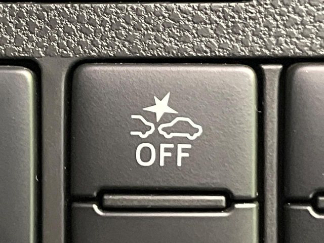 �y�X�}�[�g�A�V�X�g�z���s���ɑO���̎ԗ�����F�����A�Փ˂������Ȏ��͌x��ƃu���[�L�ŏՓˉ���Ɣ�Q�y�����A�V�X�g�B�����S�Ƀh���C�u�����y���݂��������܂��B