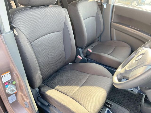 �^�]�Ȃ܂��ɂ͏\���ȃX�y�[�X������A�啿�ȕ��ł��������^�]���Ă�����������ł��B