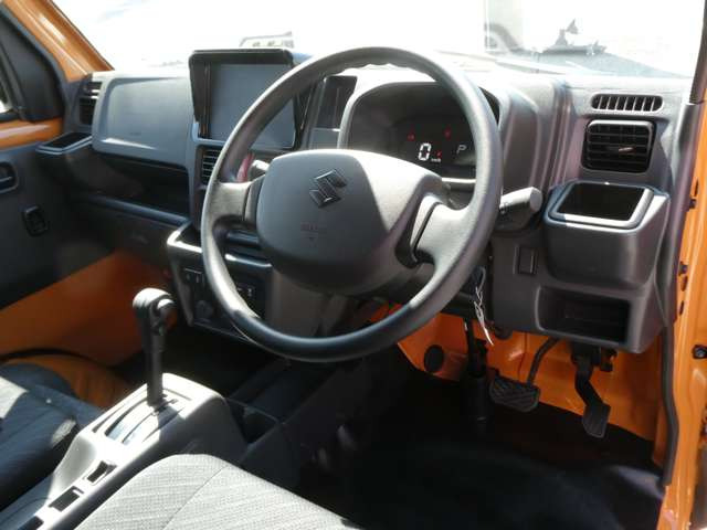 �i�����ꂽ�C���p�l����́A�X�^�C���b�V�������쐫�⎋�F���ɂ��D��A�O���̂��Ȃ��f�U�C���ɂȂ��Ă���܂�!