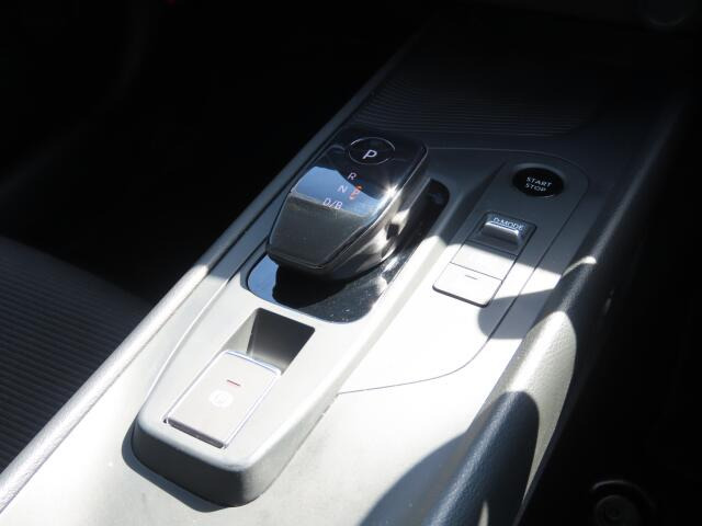 �V�t�g�m�u�̓X�����Ȃ��A���ꂢ�ȏ�Ԃł��B�����G�镔�������ꂢ���Ƒ�؂ɏ���Ă������Ƃ��킩��܂���B