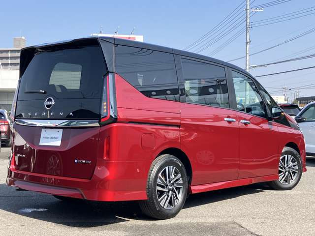 セレナ1.4 e-POWER ルキシオン