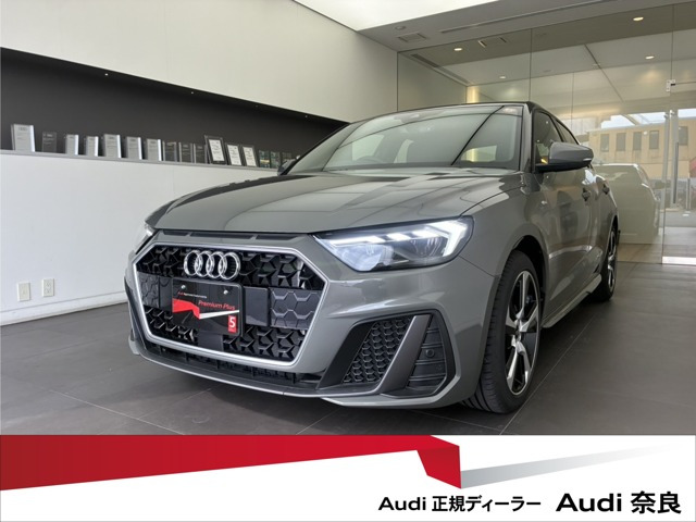 A1スポーツバック25 TFSI Sライン