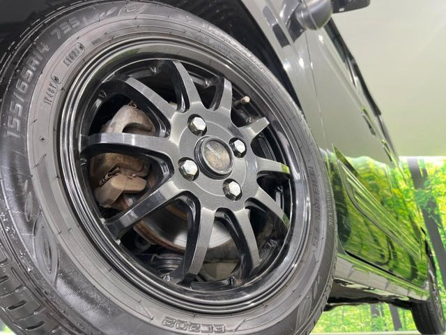 �y14�C���`�A���~�z�C�[���z�O�ςɃ}�b�`�����A���~�z�C�[���𑕒����Ă���܂��B�e��A���~�z�C�[����A�X�^�b�h���X�^�C�����戵�����Ă���܂��B���񂲑��k����������