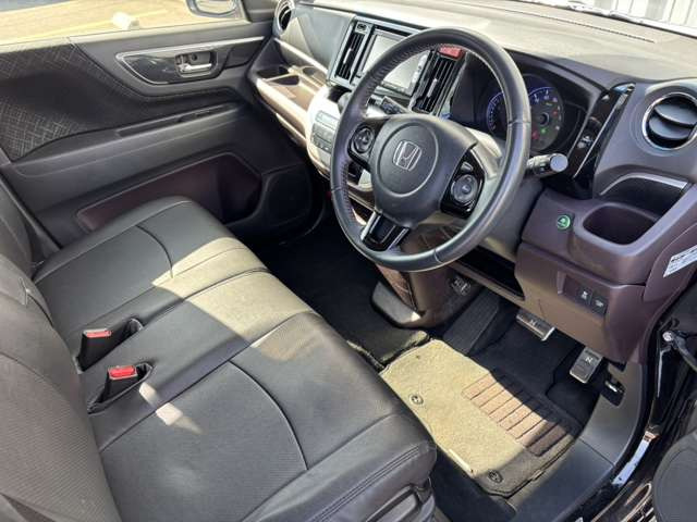 �M�d�Ȃ����Ԃ������Ă����������ɂ��肪�Ƃ��������܂����B����O�����Ȃ������̂قǁA�X�������肢�v���܂��B