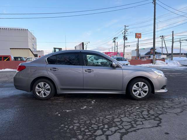 レガシィB42.5 i 4WD