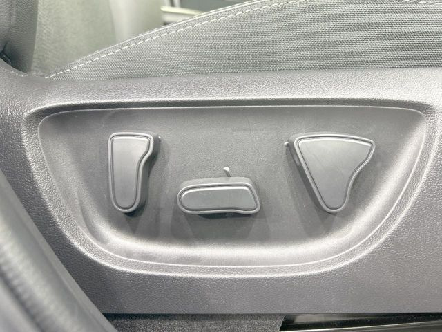 �y�p���[�V�[�g�z�X�C�b�`��ŊȒP�ɃV�[�g�̔��������\!�d��������͂�����܂���!���K�ȃV�[�g�|�W�V�����ɃZ�b�g���āA���K�ȃh���C�u�����y���݂��������B