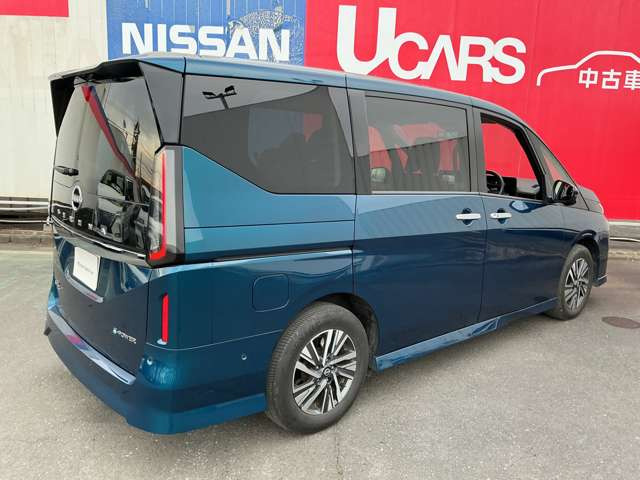 セレナ1.4 e-POWER ハイウェイスターV